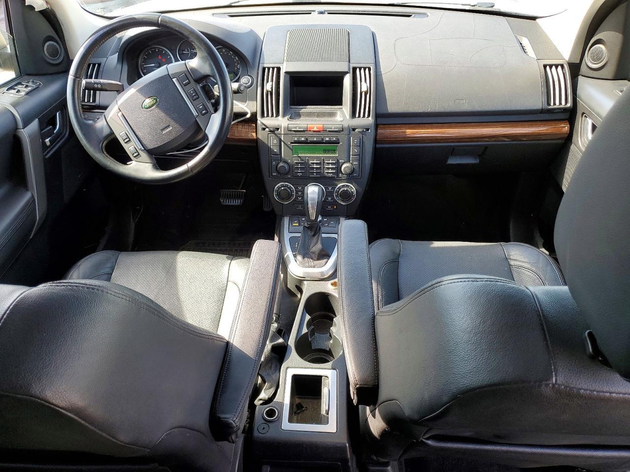2010 LAND ROVER LR2