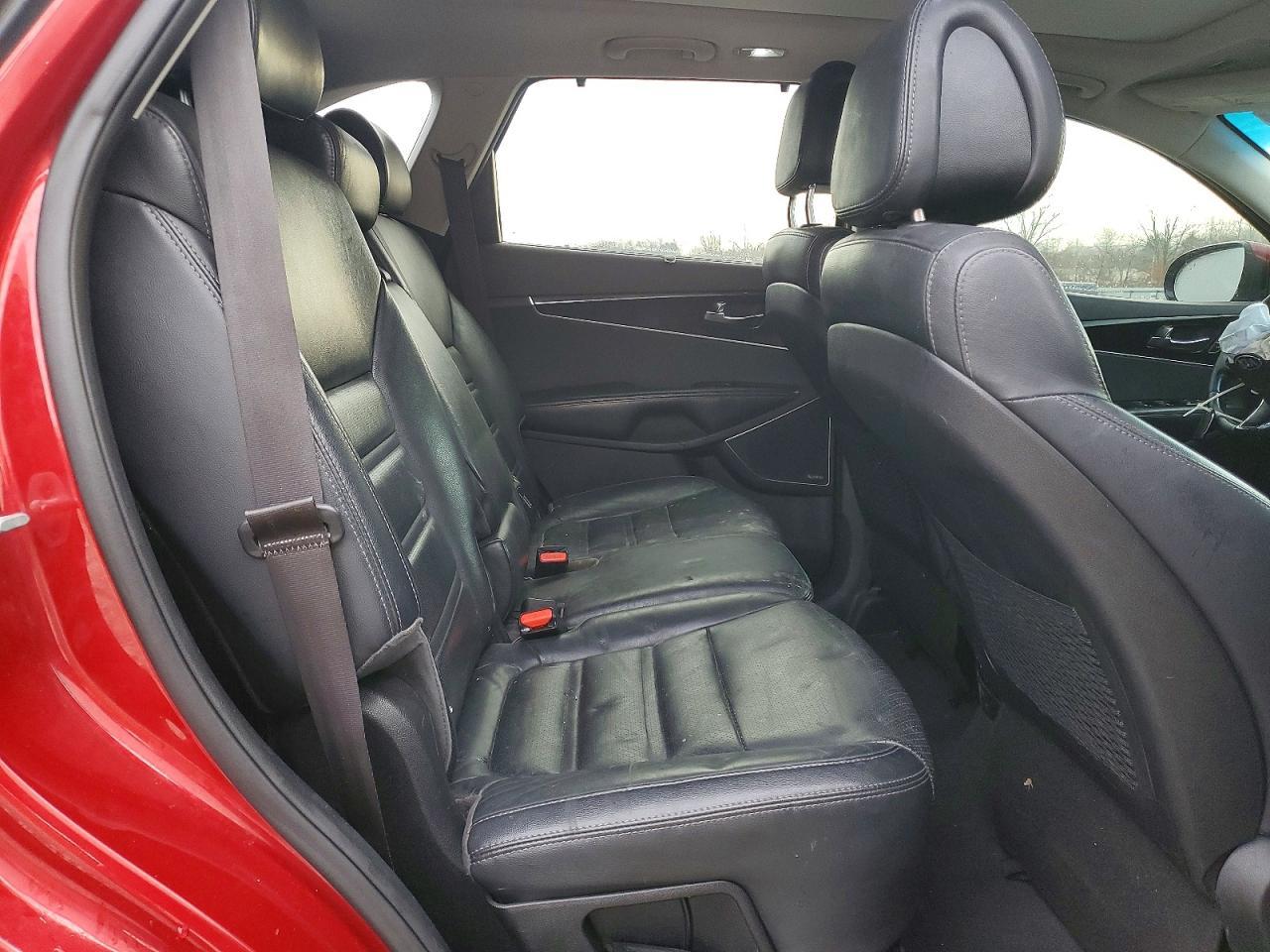 2016 KIA SORENTO