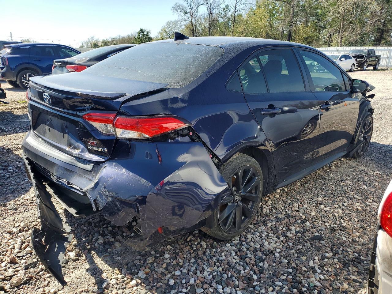 2023 TOYOTA COROLLA