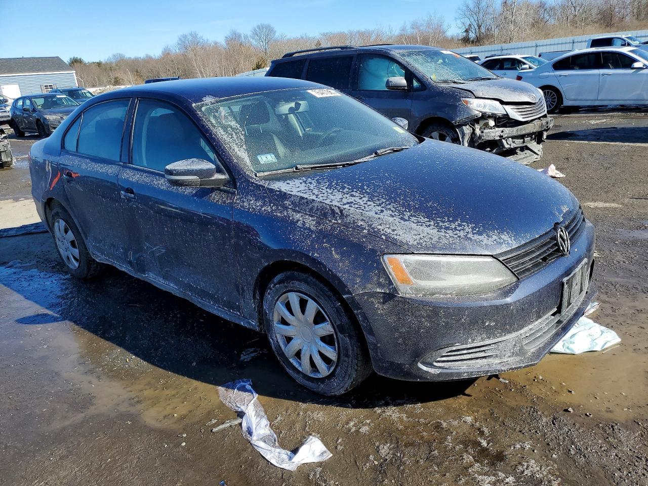 2012 VOLKSWAGEN JETTA