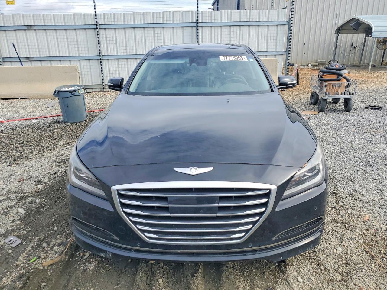 2015 HYUNDAI GENESIS