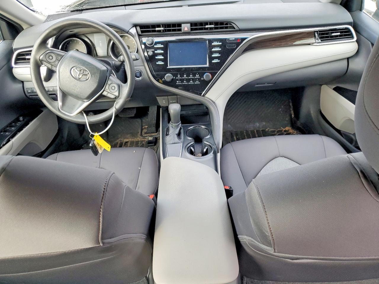 2018 TOYOTA CAMRY