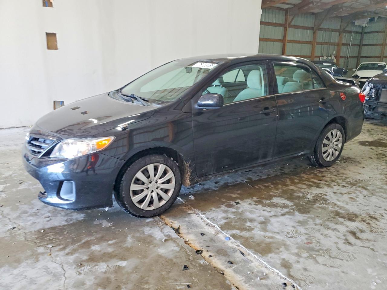 2013 TOYOTA COROLLA