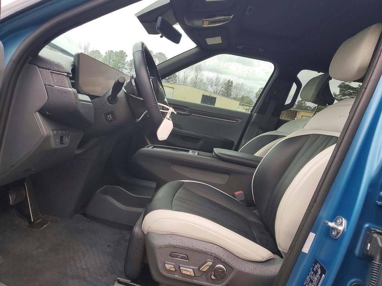 2024 KIA EV9
