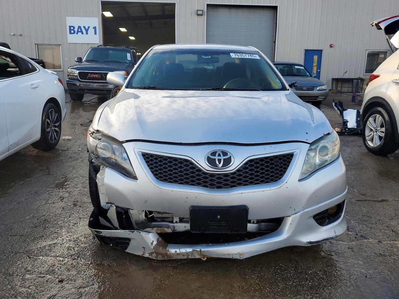 2010 TOYOTA CAMRY