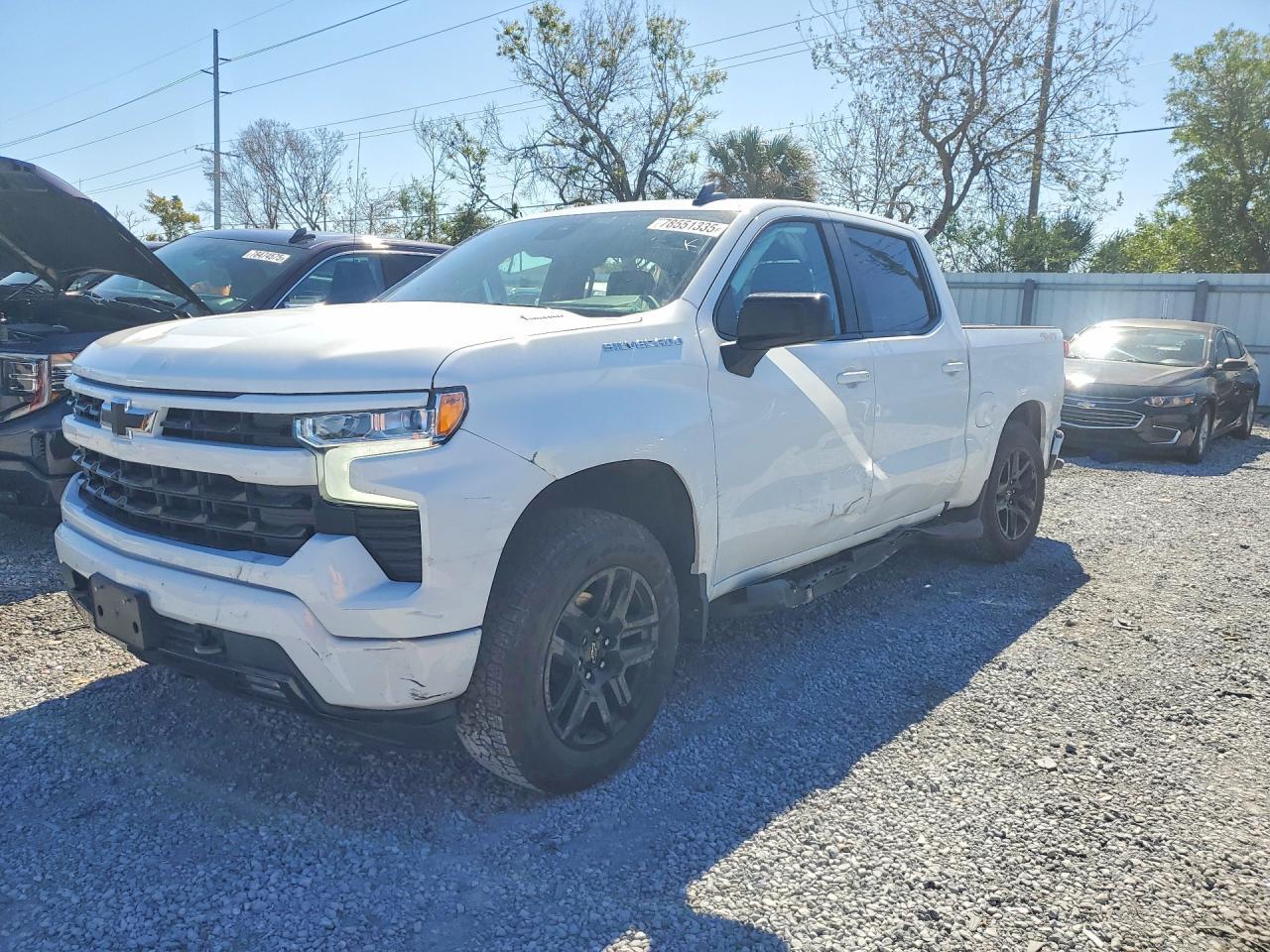 2026 CHEVROLET Silverado