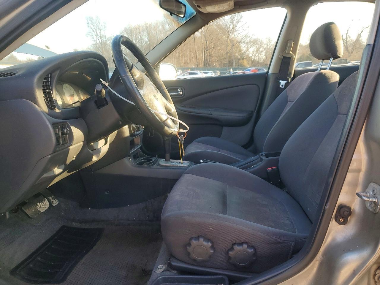 2001 NISSAN SENTRA