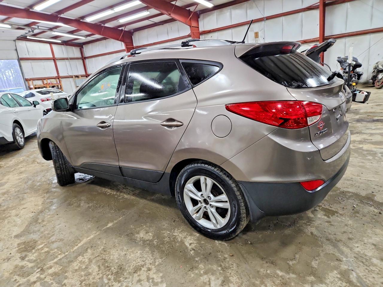 2012 HYUNDAI TUCSON