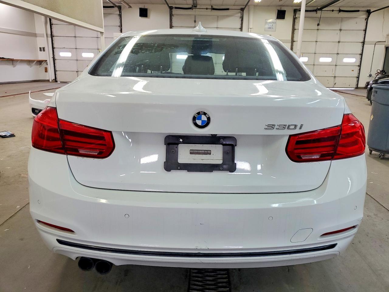 2017 BMW 3 SERIES
