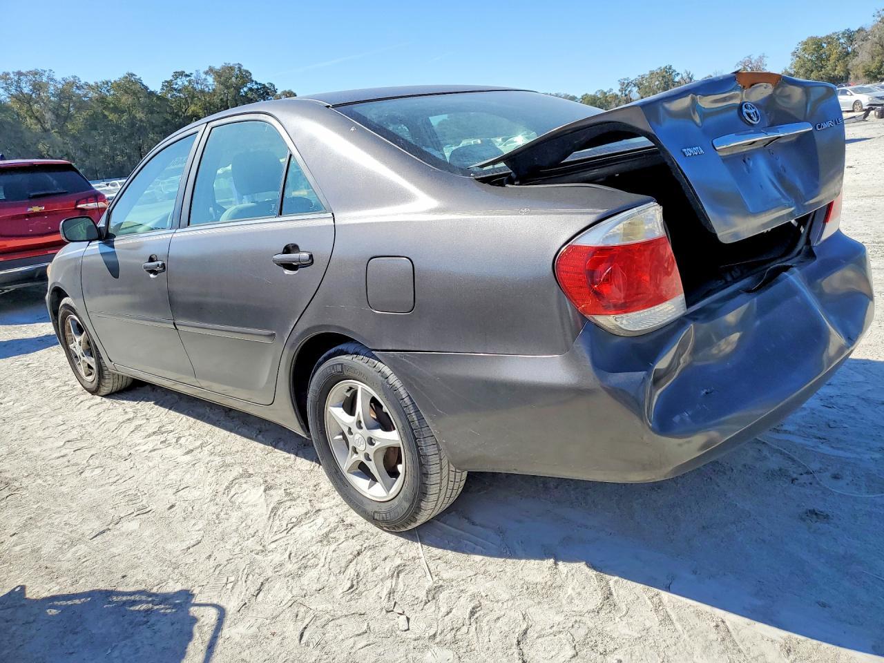 2005 TOYOTA CAMRY