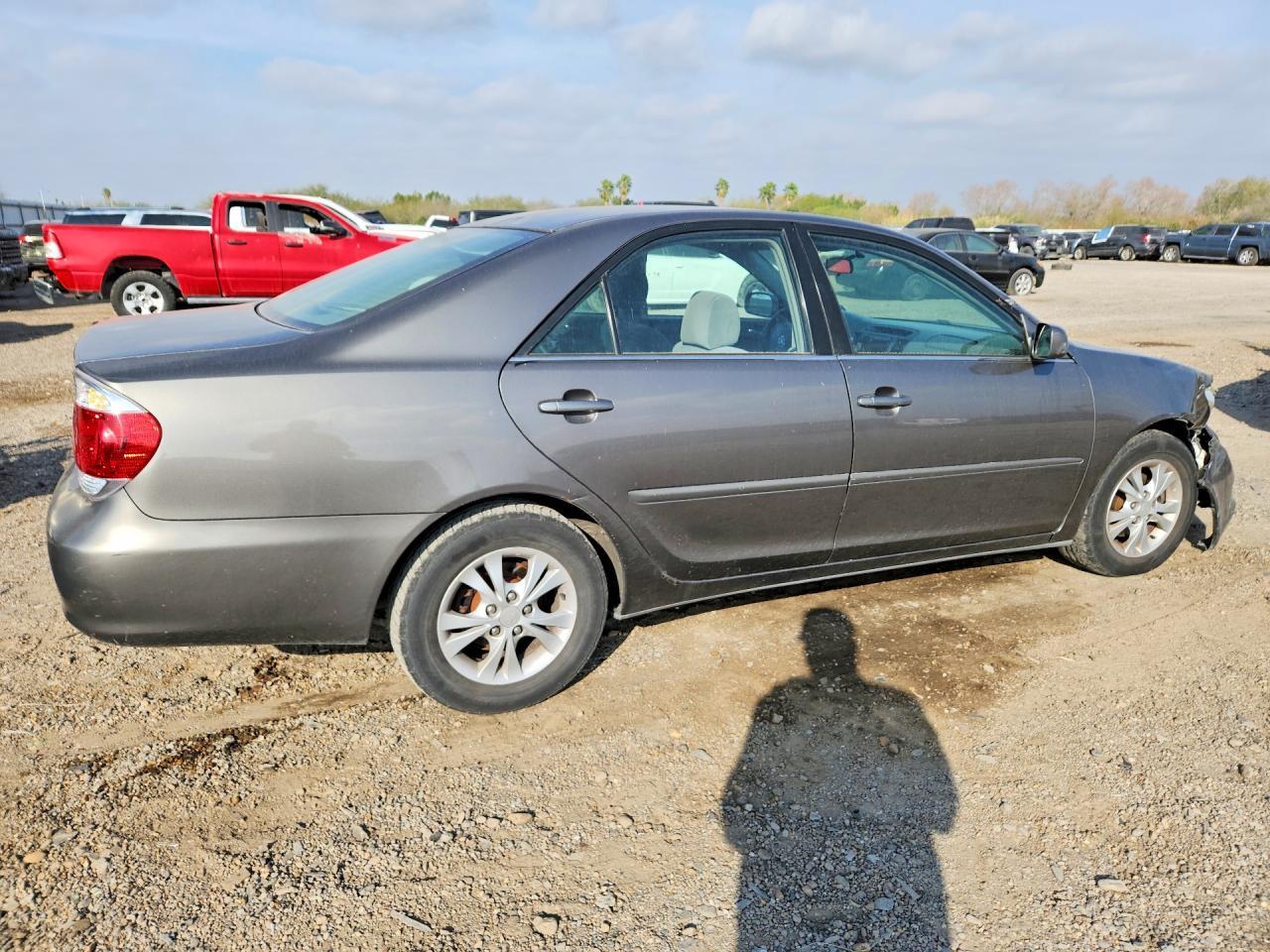2005 TOYOTA CAMRY