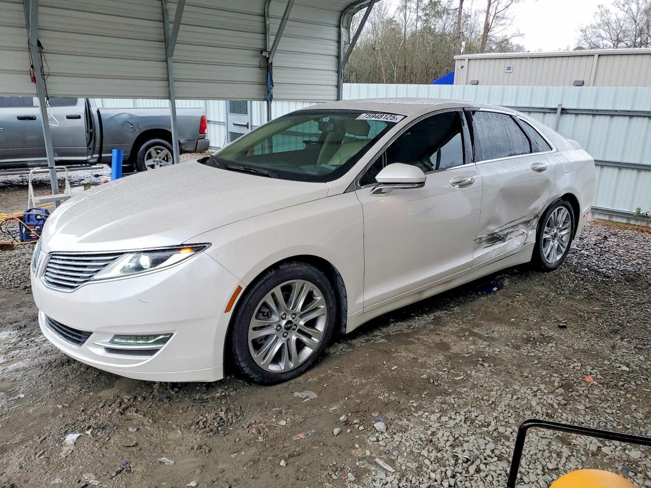 2015 LINCOLN MKZ