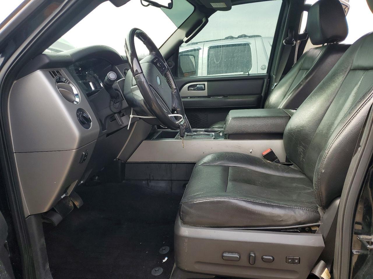 2011 FORD Expedition