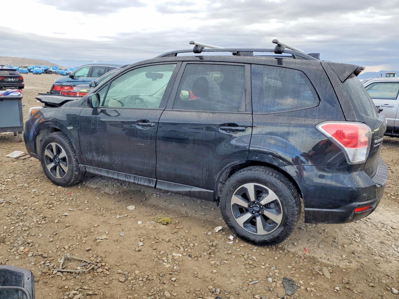 2017 SUBARU FORESTER