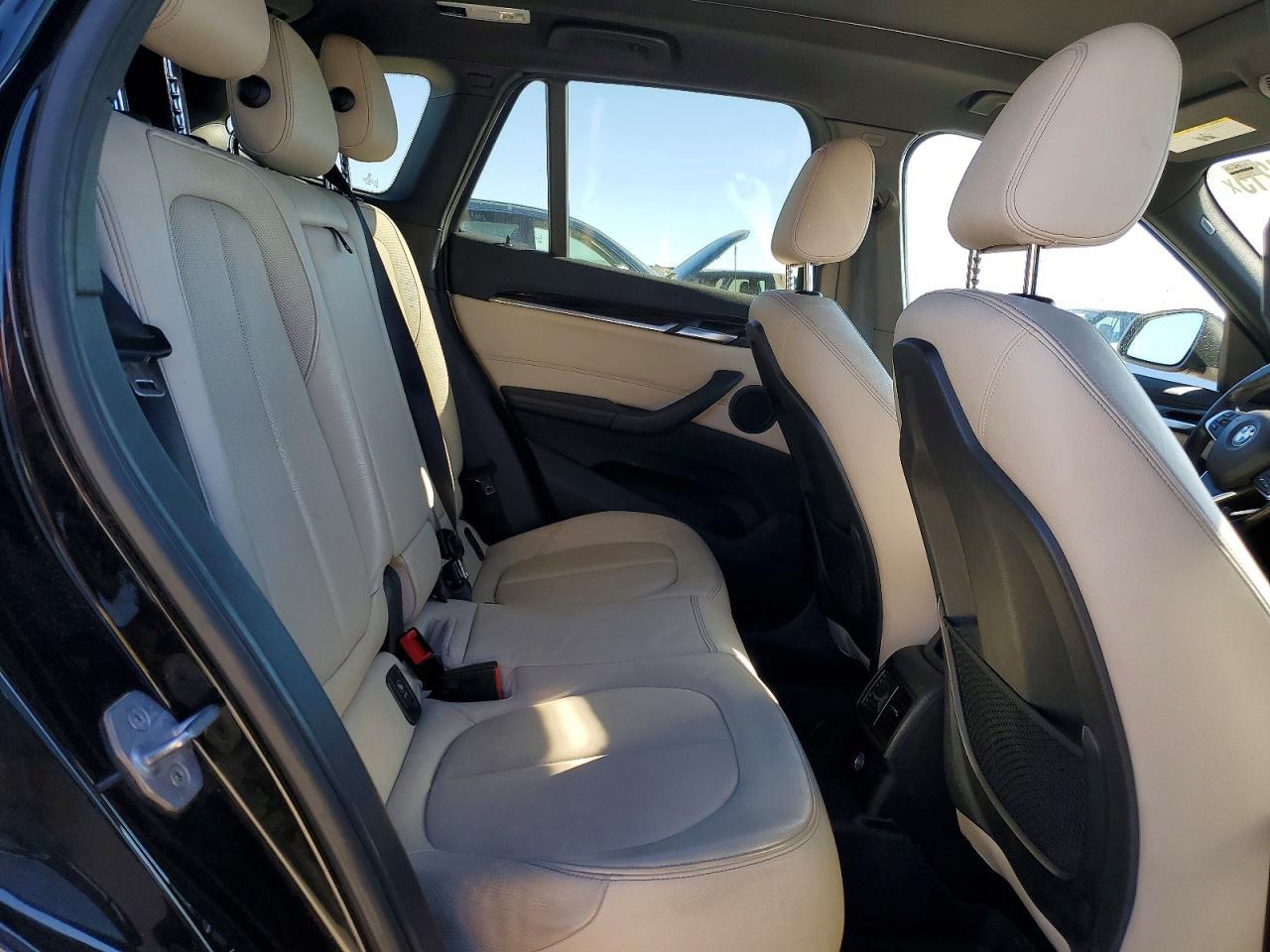 2016 BMW X1