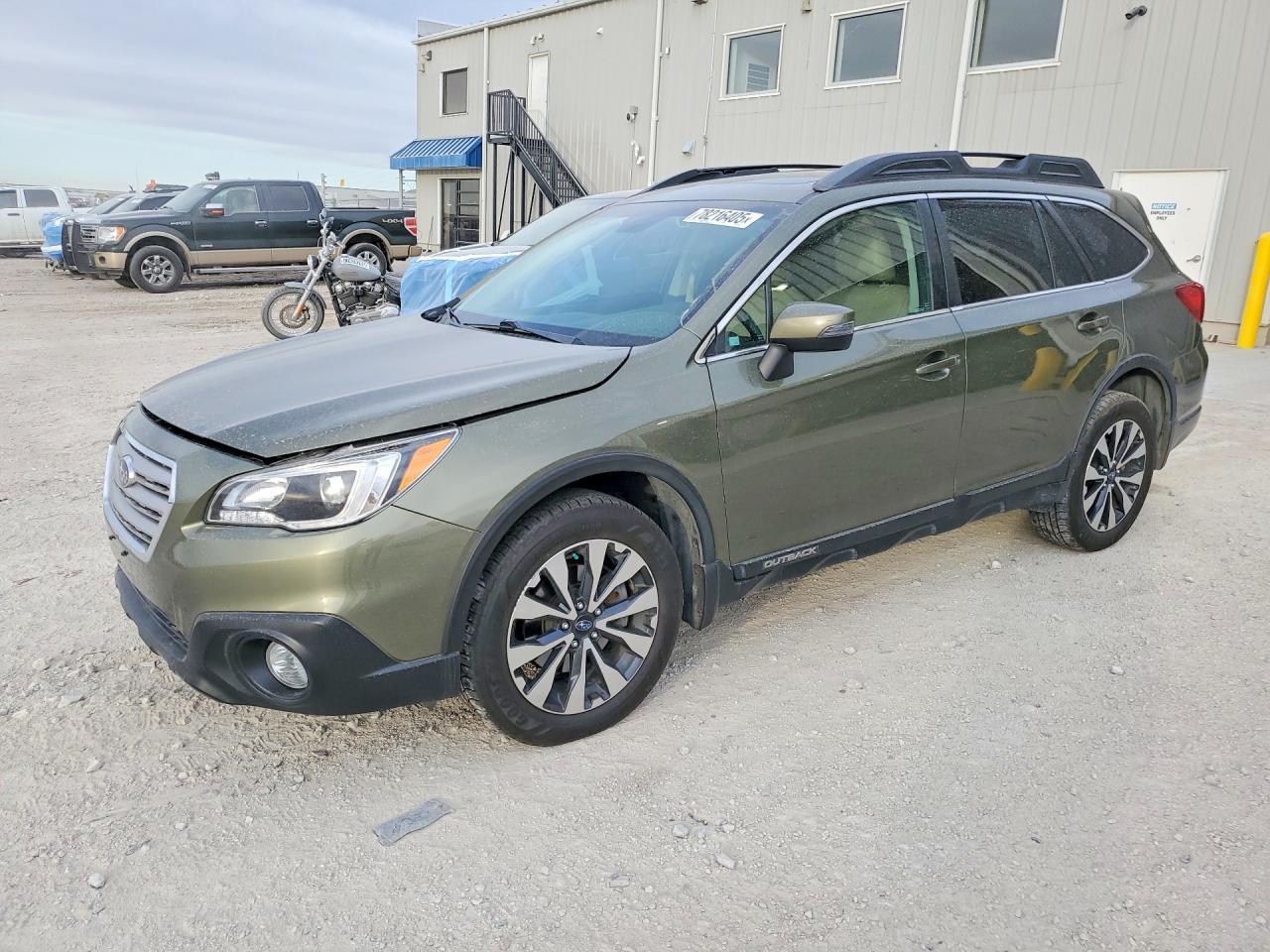 2015 SUBARU Outback