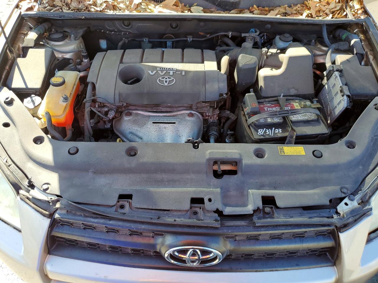 2011 TOYOTA RAV4