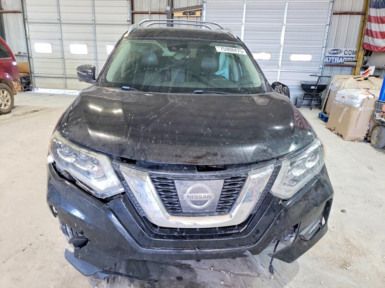 2017 NISSAN ROGUE