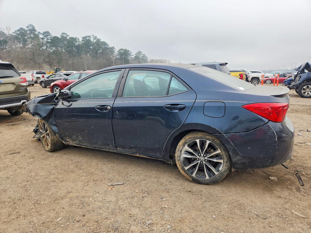 2017 TOYOTA COROLLA