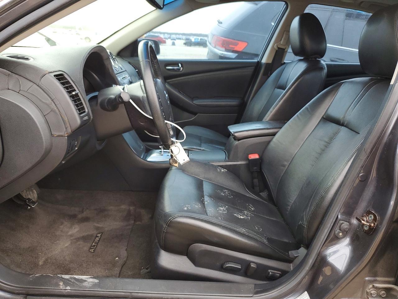 2010 NISSAN ALTIMA