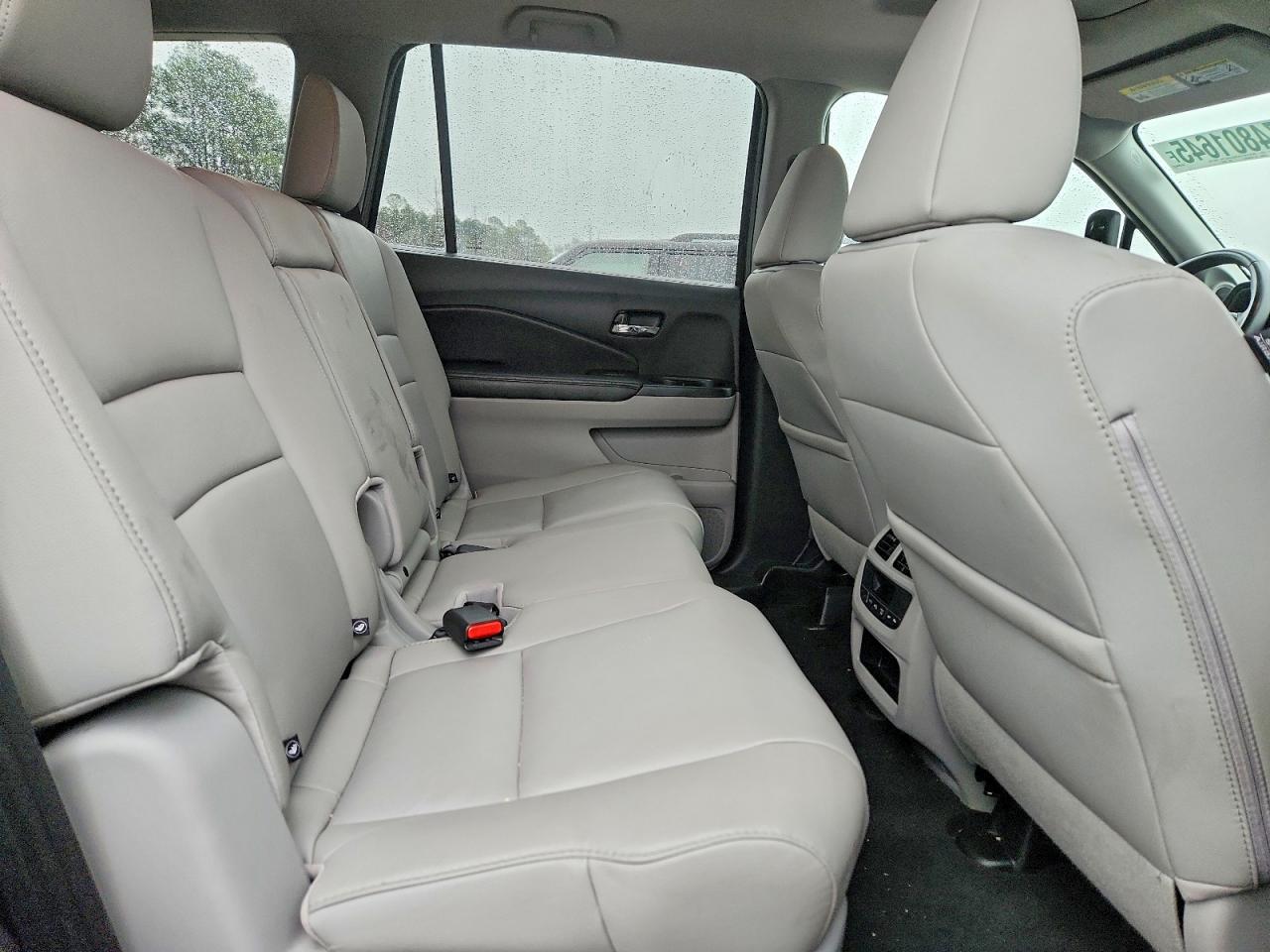 2016 HONDA PILOT