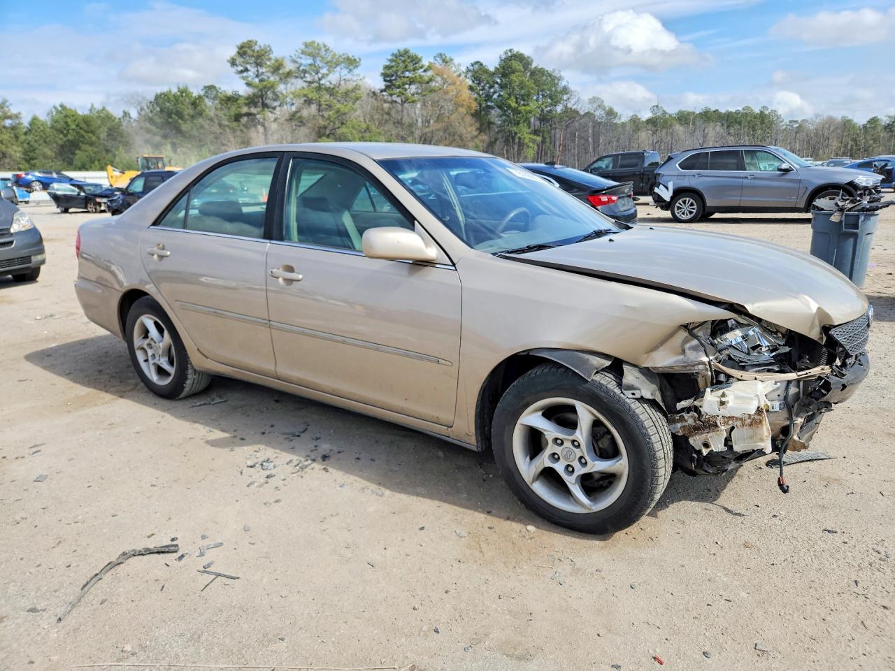 2004 TOYOTA CAMRY