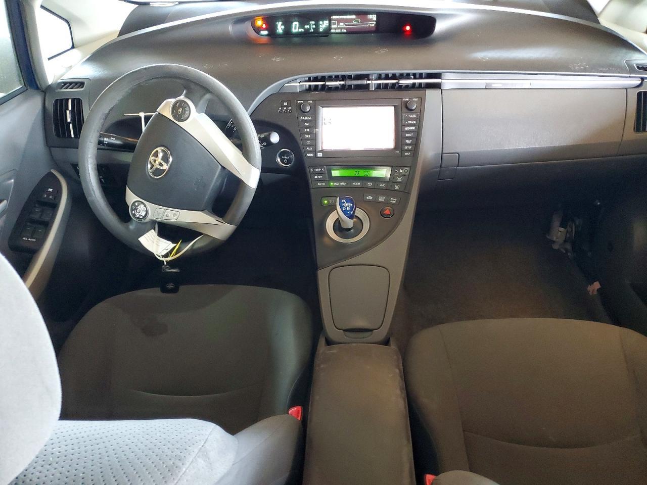 2010 TOYOTA PRIUS