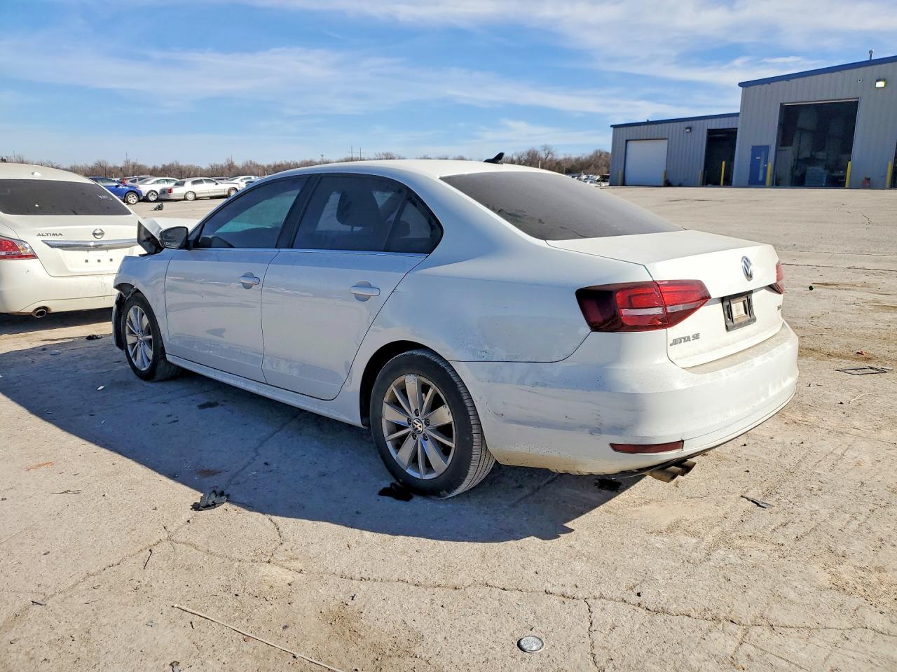 2016 VOLKSWAGEN JETTA