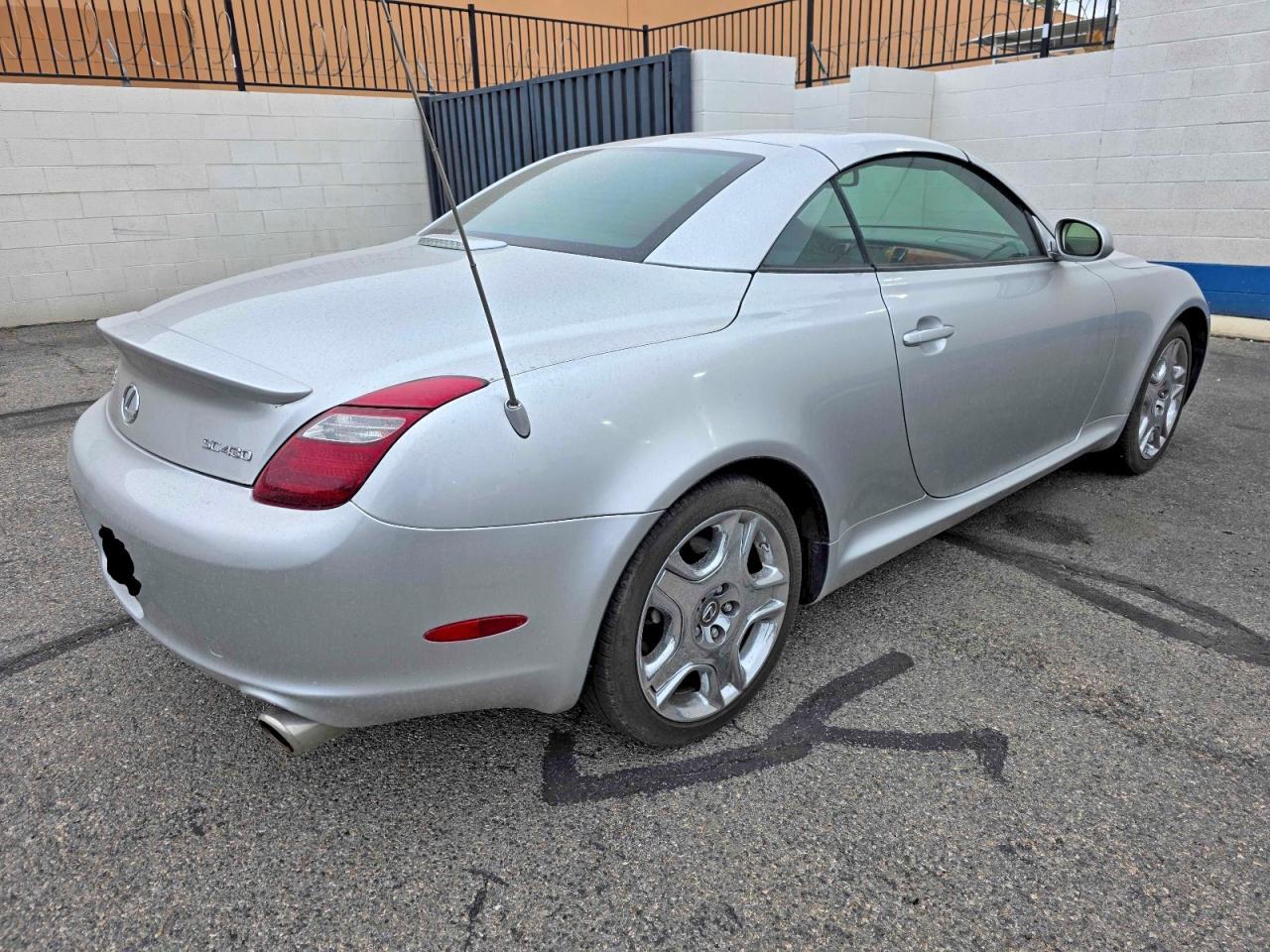 2006 LEXUS SC 430