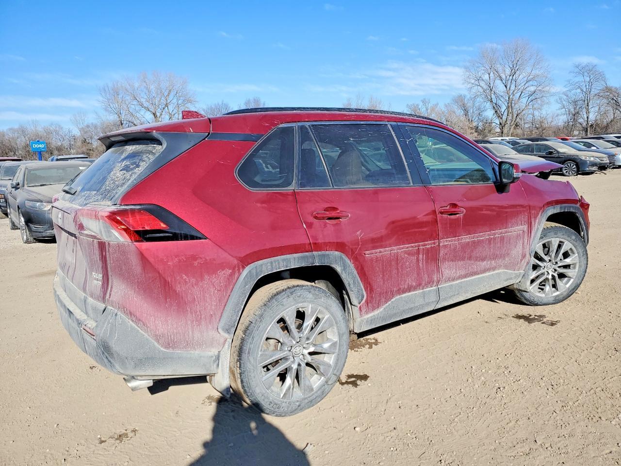 2019 TOYOTA RAV4