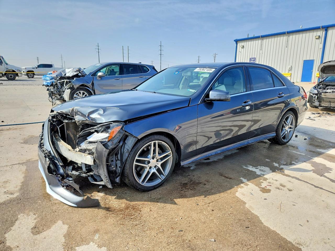 2014 MERCEDES-BENZ E-Class