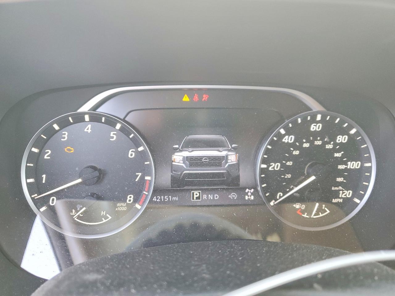 2024 NISSAN Frontier