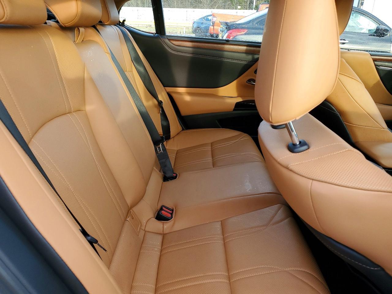 2024 LEXUS ES 350