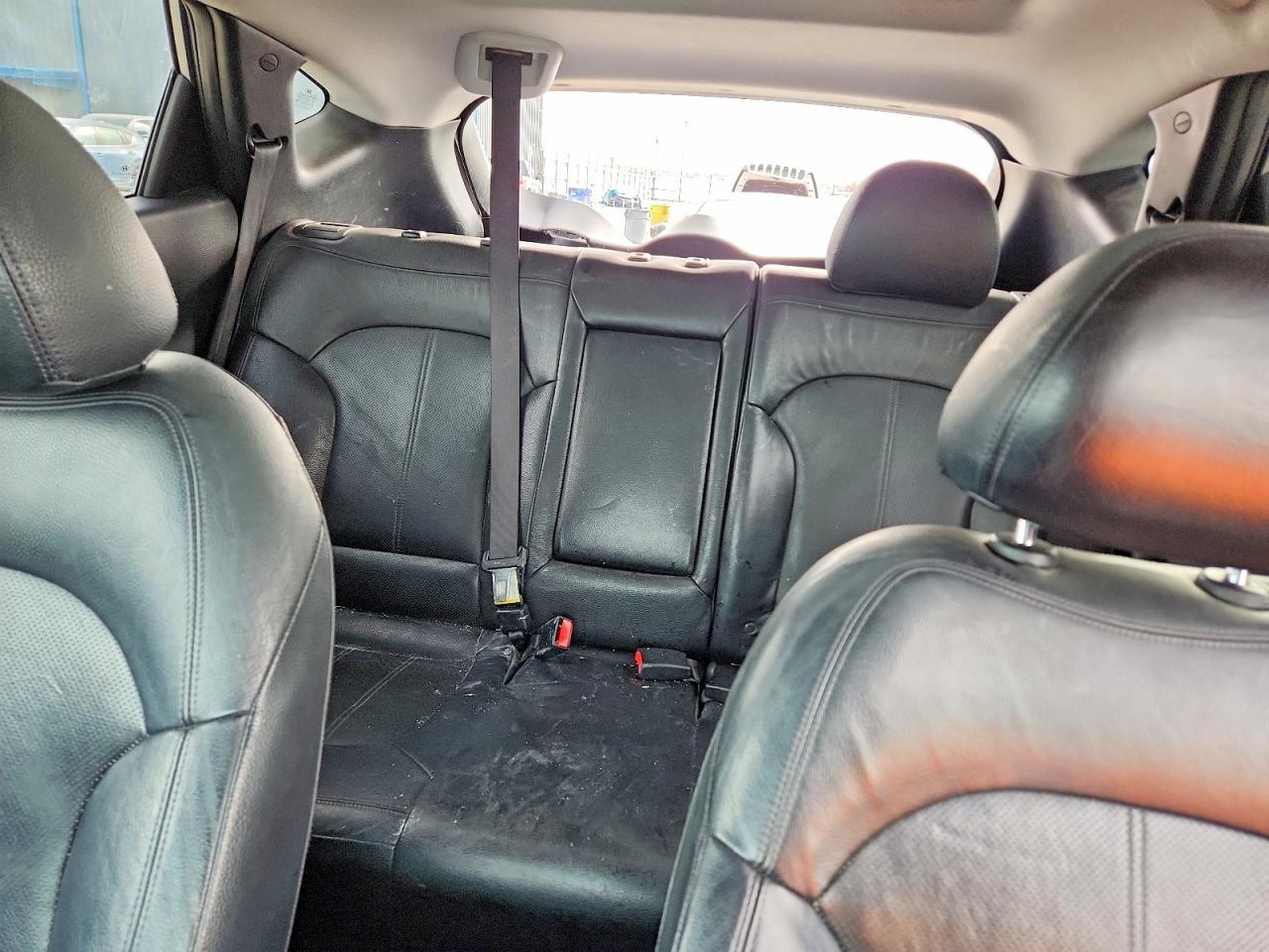 2010 HYUNDAI TUCSON
