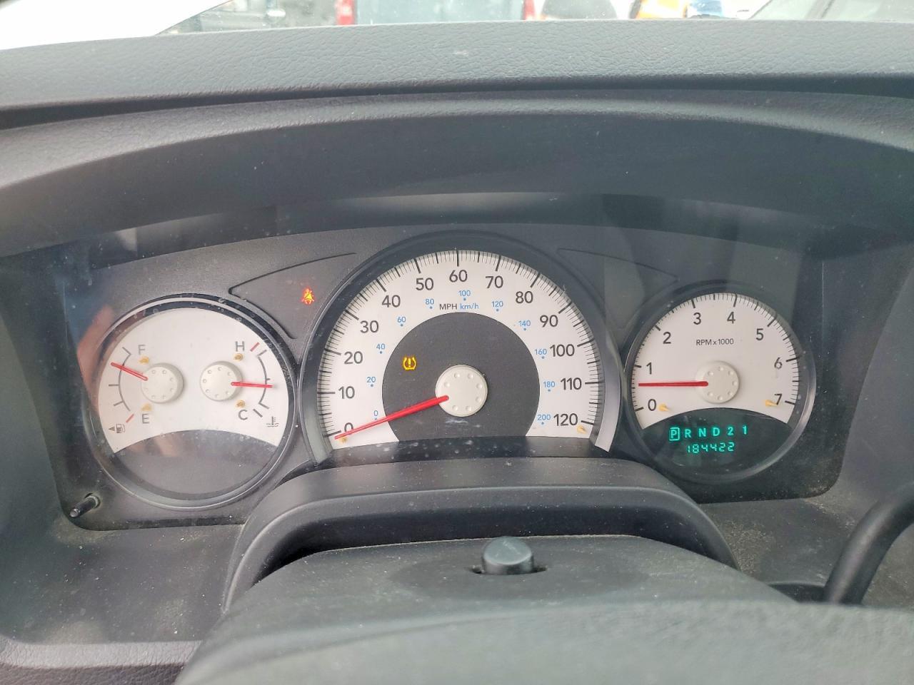 2010 DODGE Dakota