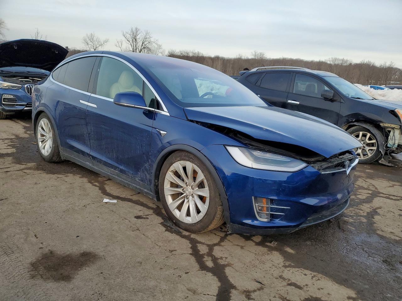 2020 TESLA MODEL X
