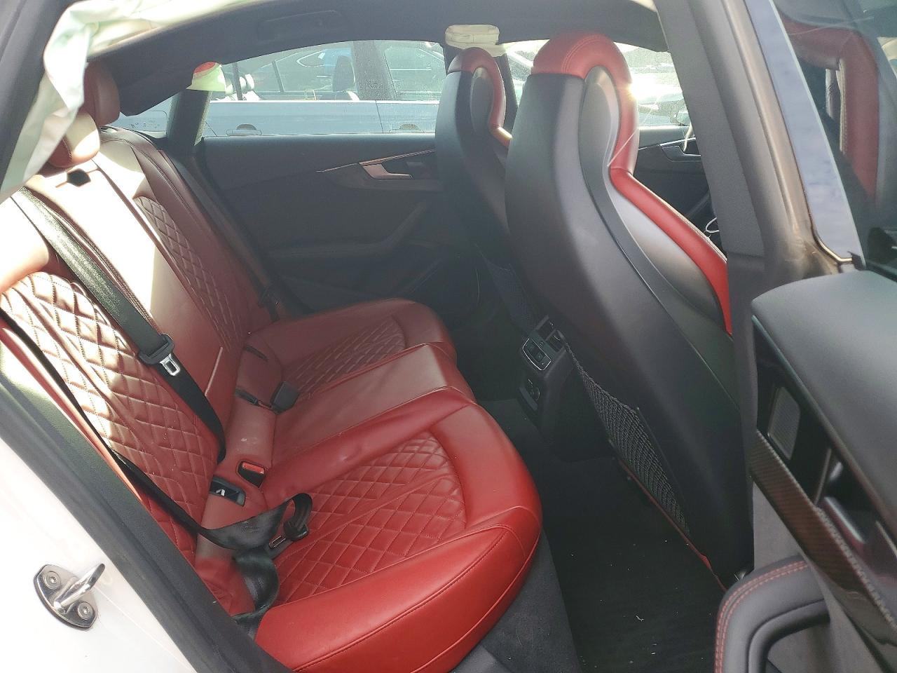 2022 AUDI S5