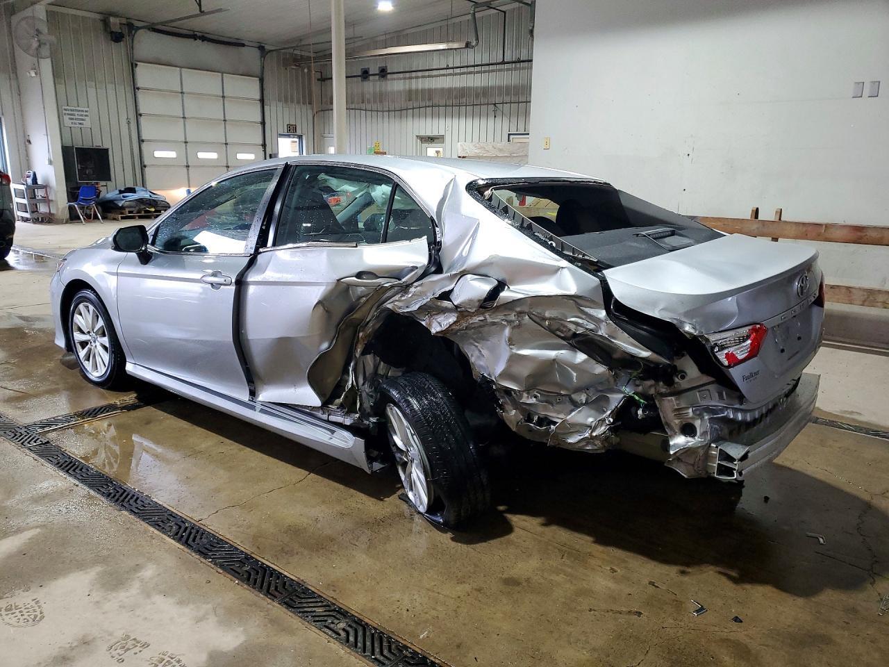 2018 TOYOTA CAMRY