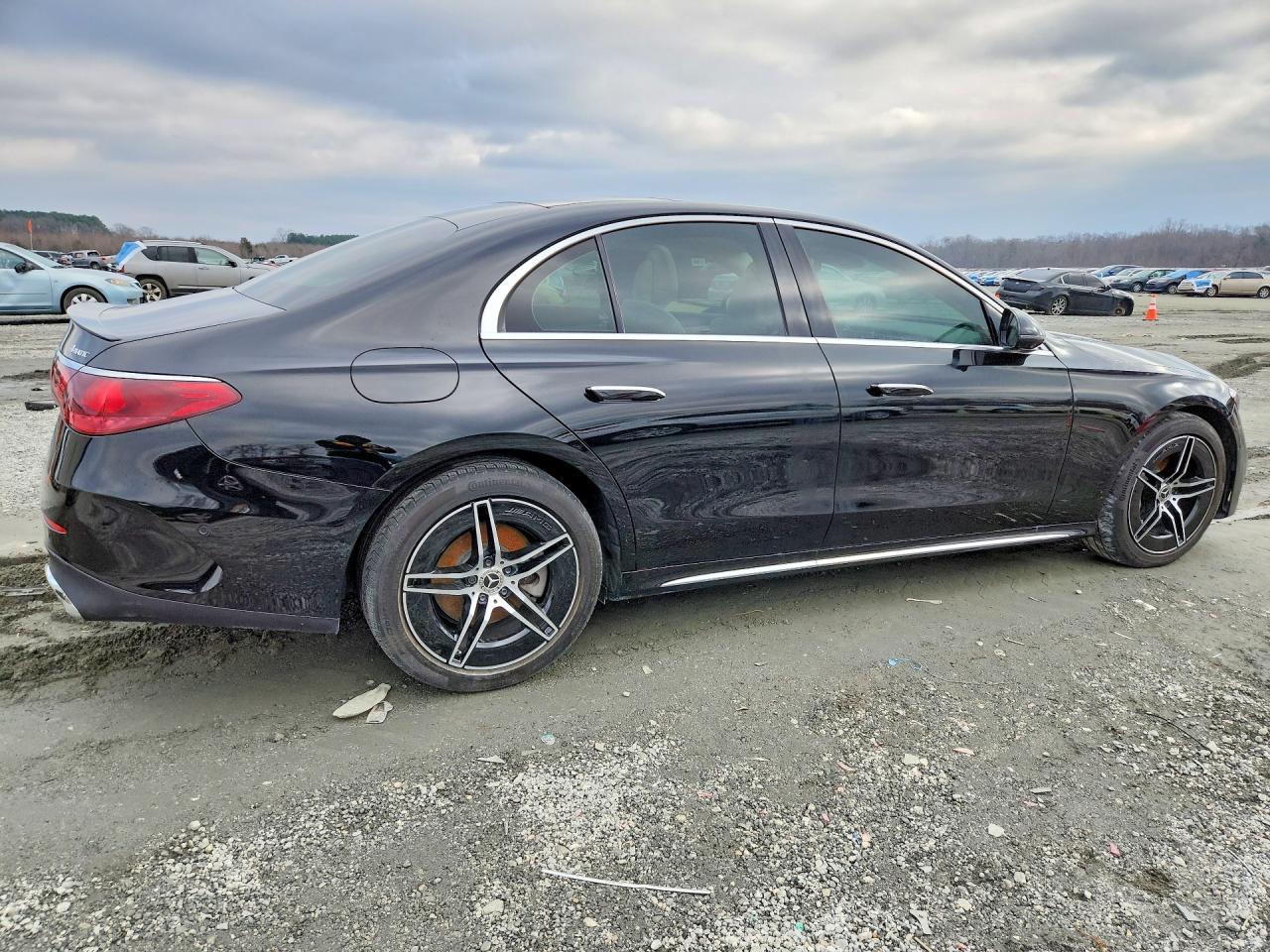 2025 MERCEDES-BENZ E-Class
