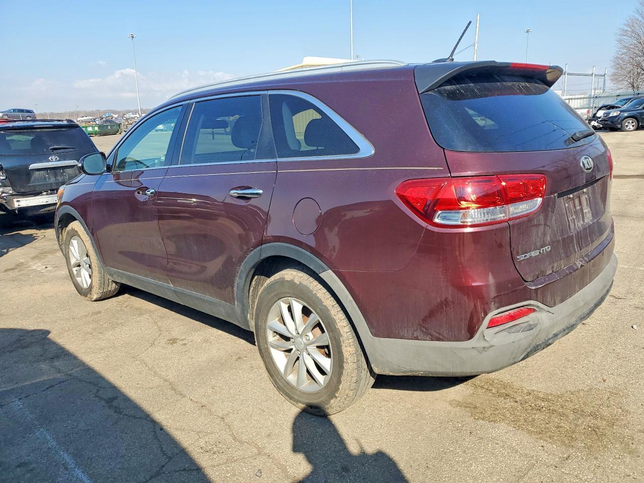 2016 KIA SORENTO