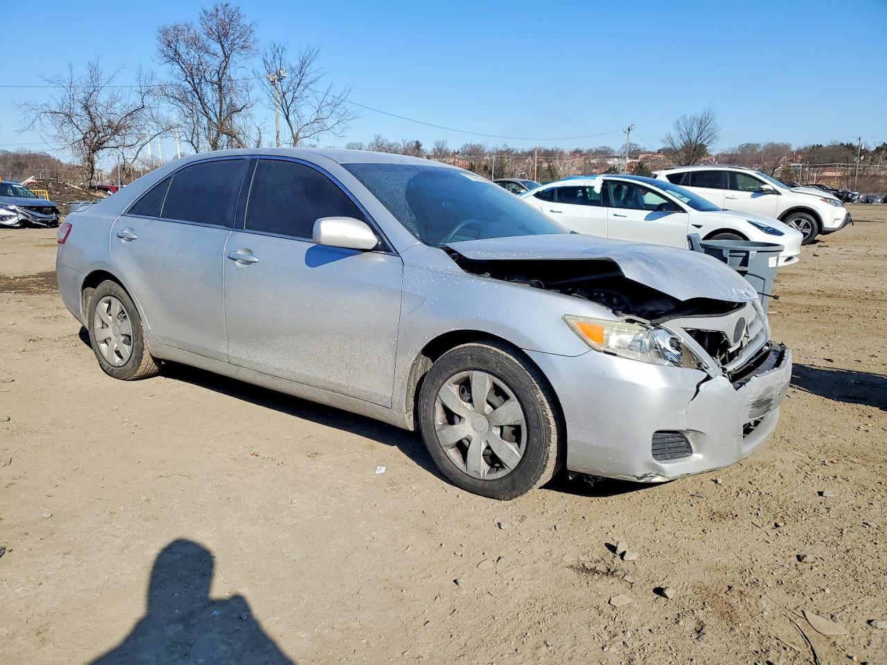 2011 TOYOTA CAMRY