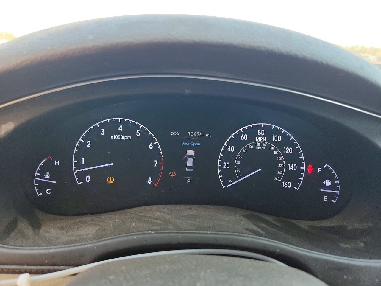 2013 HYUNDAI GENESIS