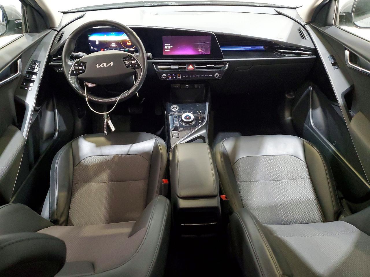 2023 KIA Niro