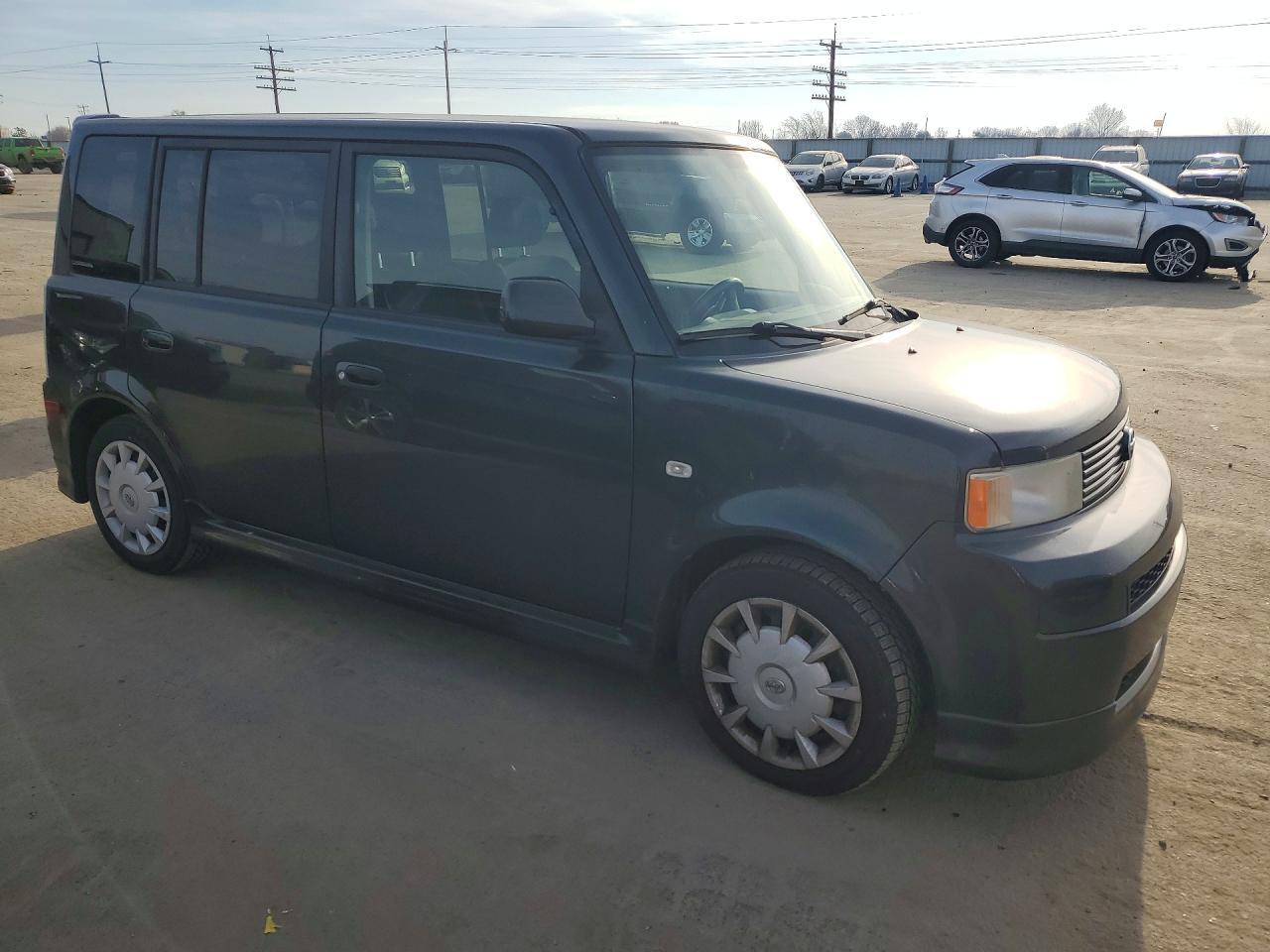 2006 TOYOTA SCION