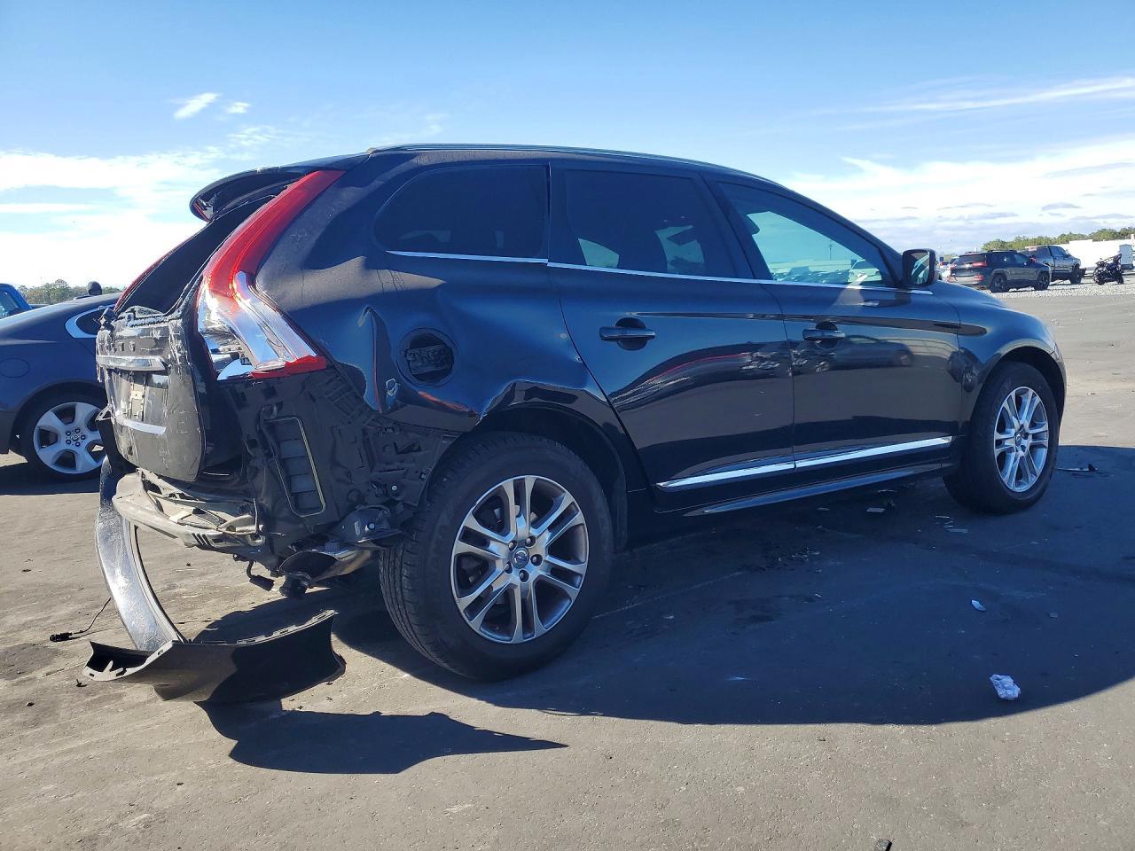 2014 VOLVO XC60