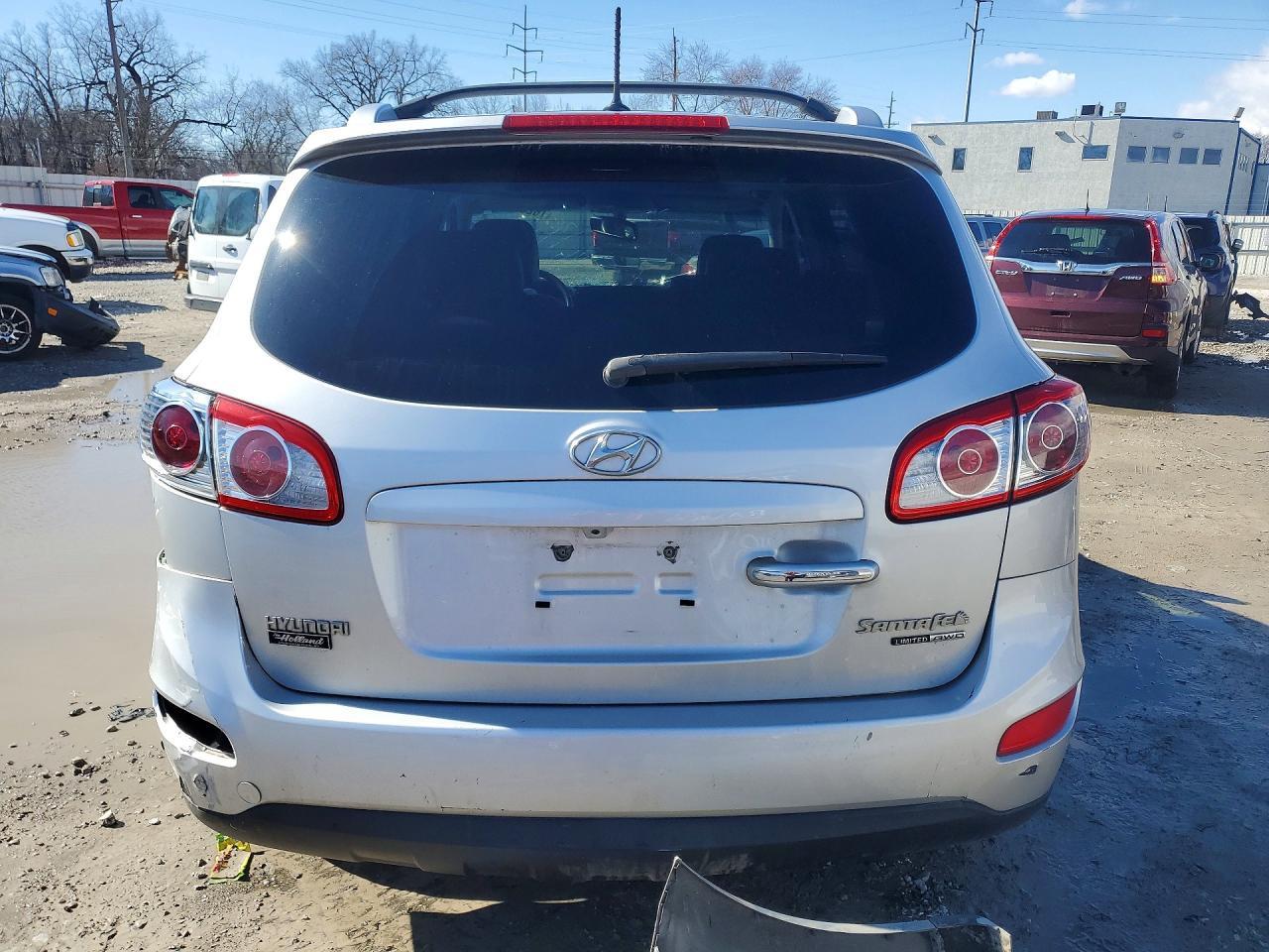 2011 HYUNDAI SANTA FE