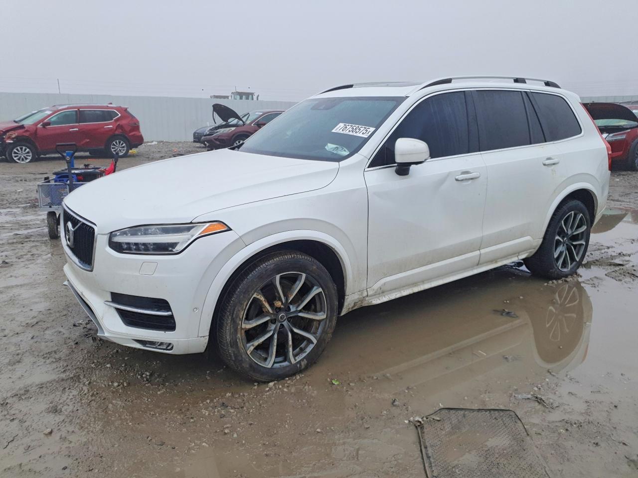 2017 VOLVO XC90