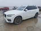 2017 VOLVO XC90