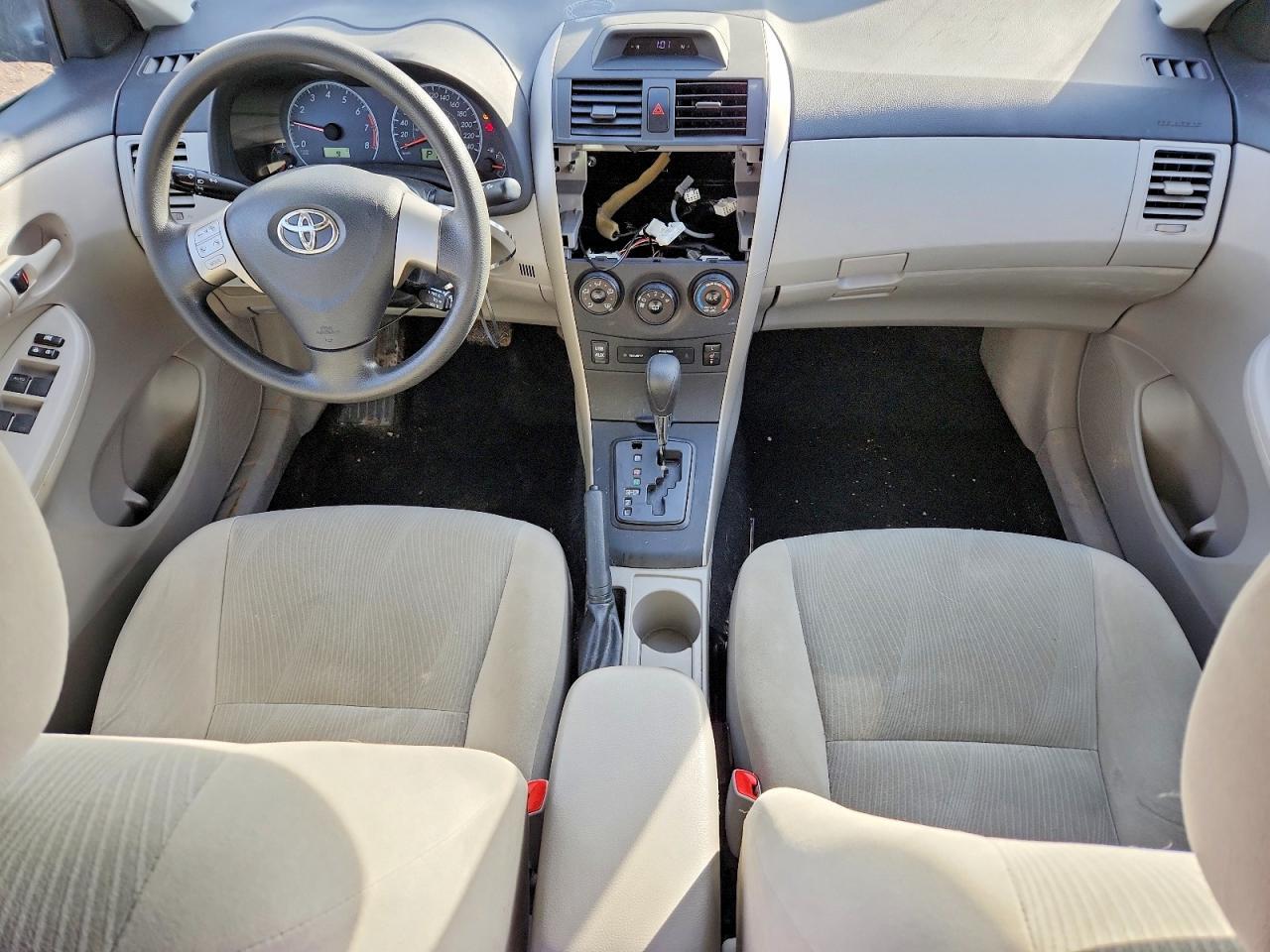 2012 TOYOTA COROLLA
