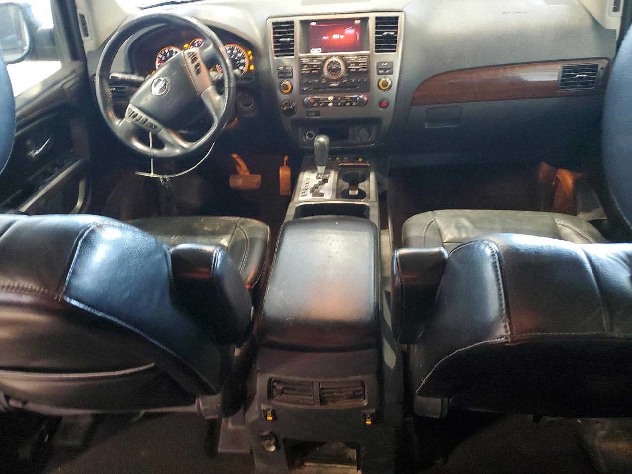 2015 NISSAN Armada